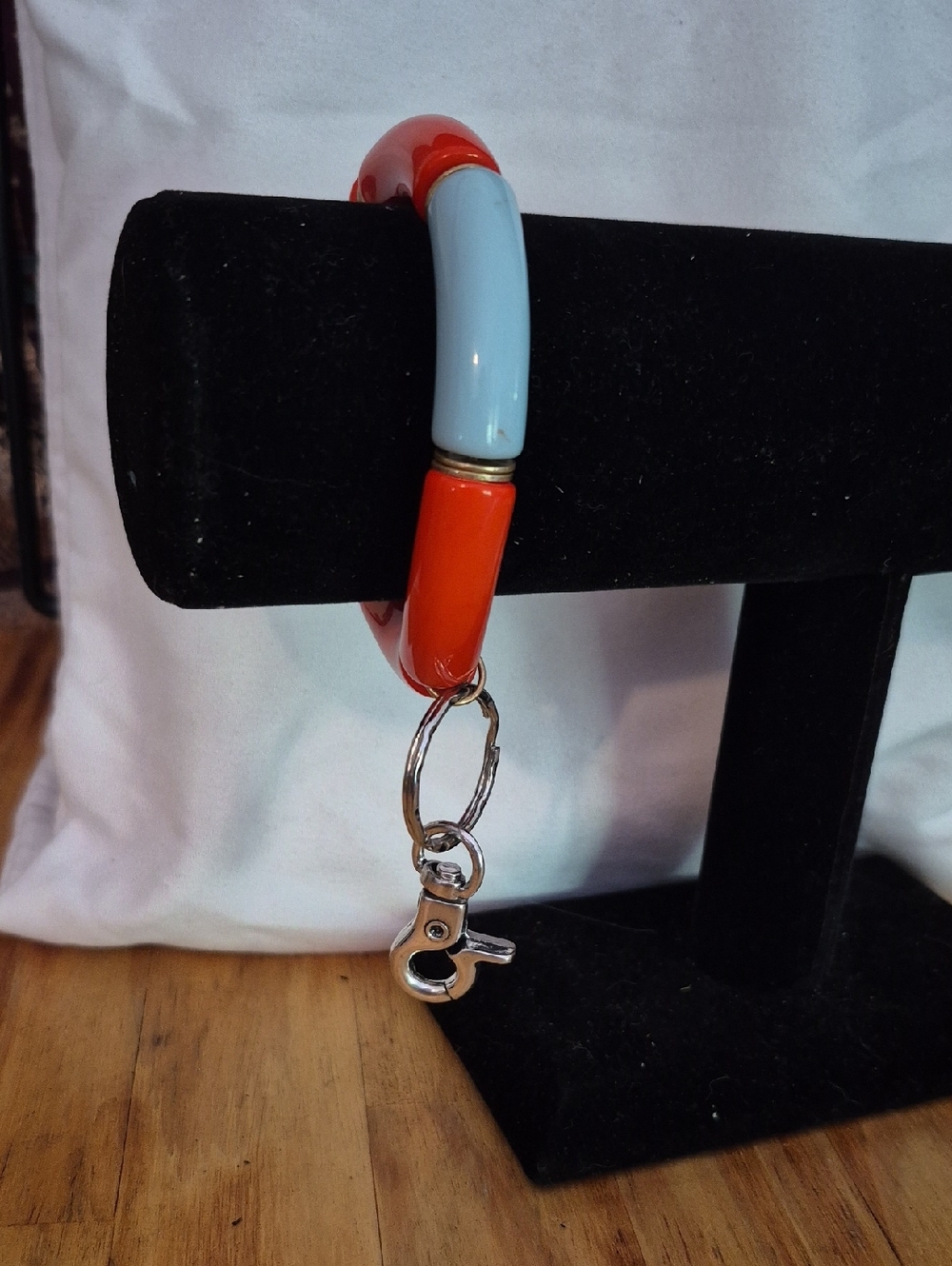 Two-Tone Red and Light Blue Enamel Bangle Keyring